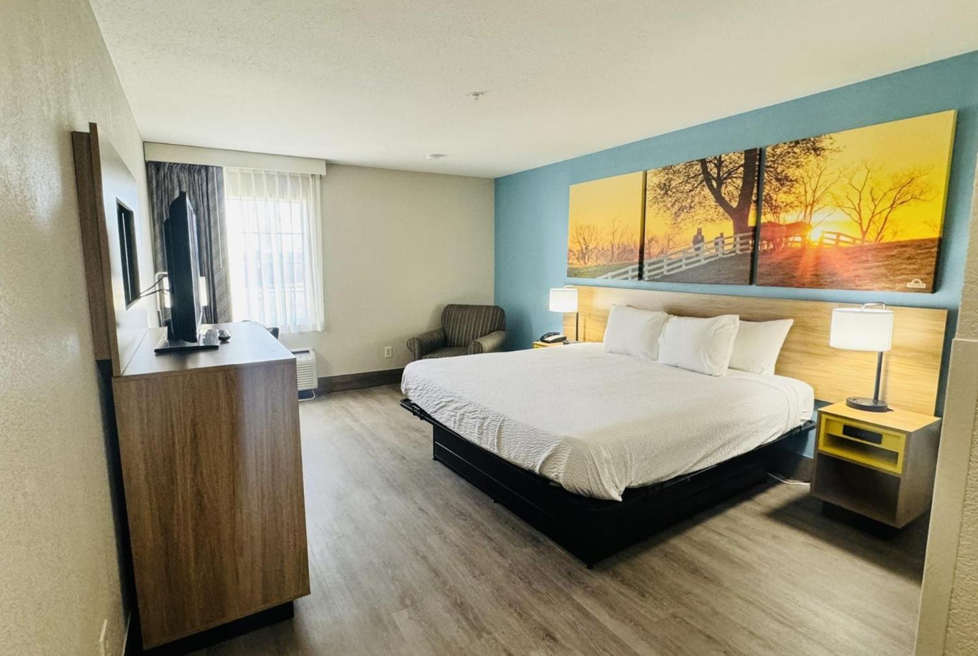 Days Inn By Wyndham Shawnee Εξωτερικό φωτογραφία