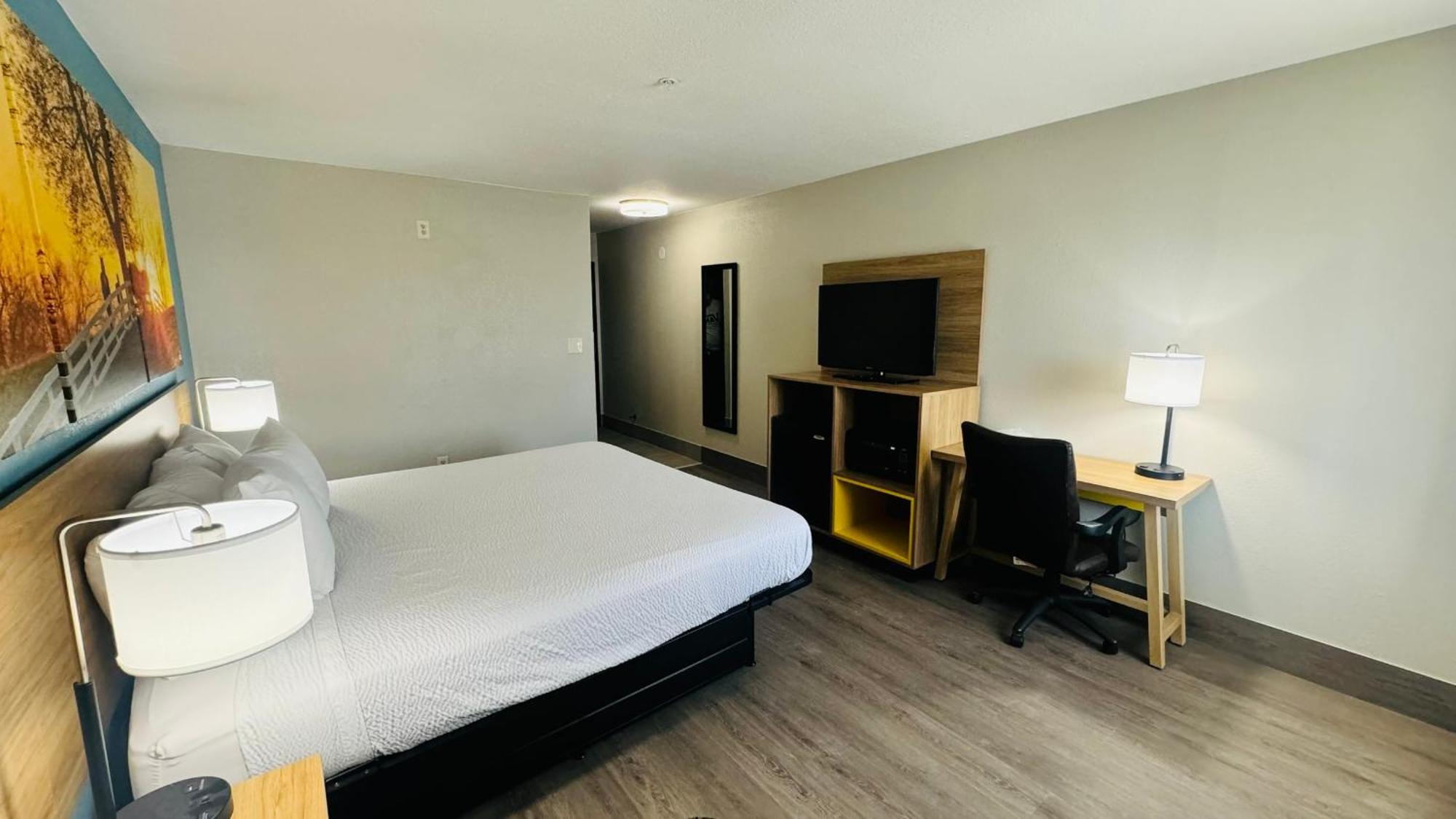 Days Inn By Wyndham Shawnee Εξωτερικό φωτογραφία